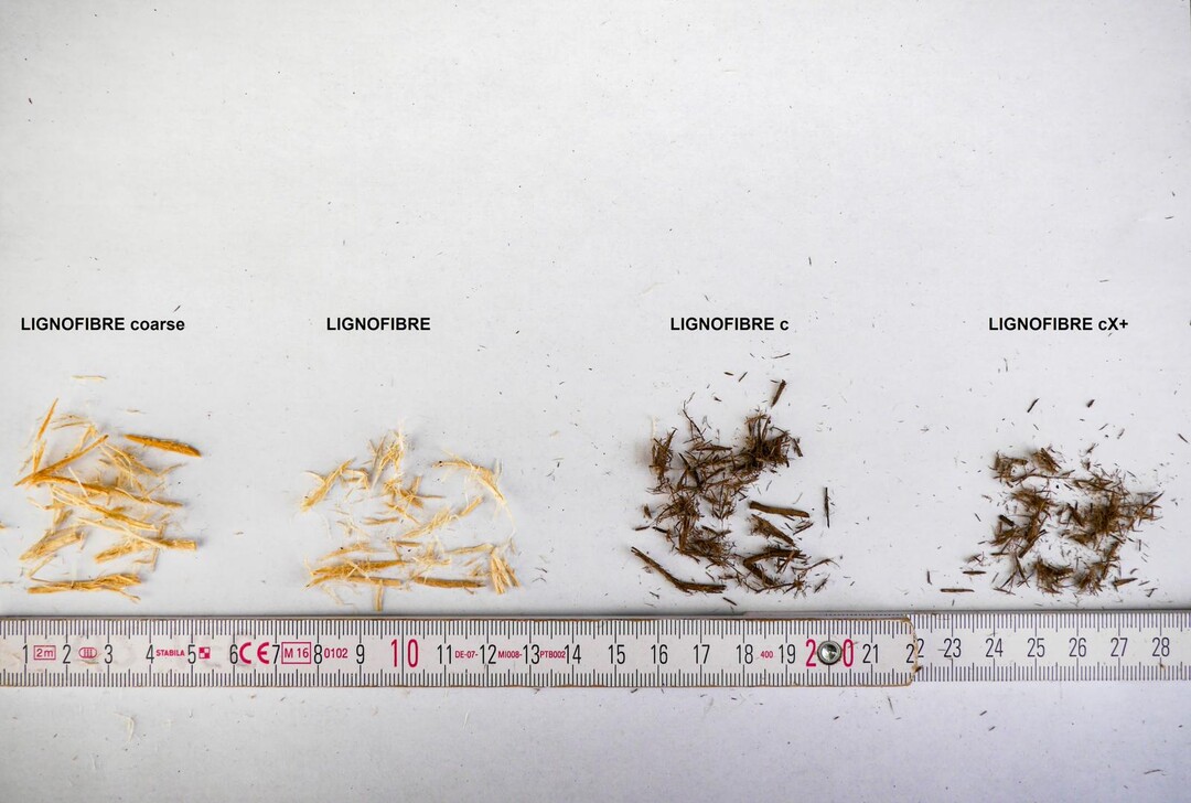 The wood chips produce wood fibers with different properties.