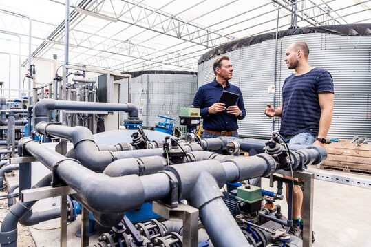 Gartenbau-Versicherung recommends various methods to increase the lifespan of water tanks.
