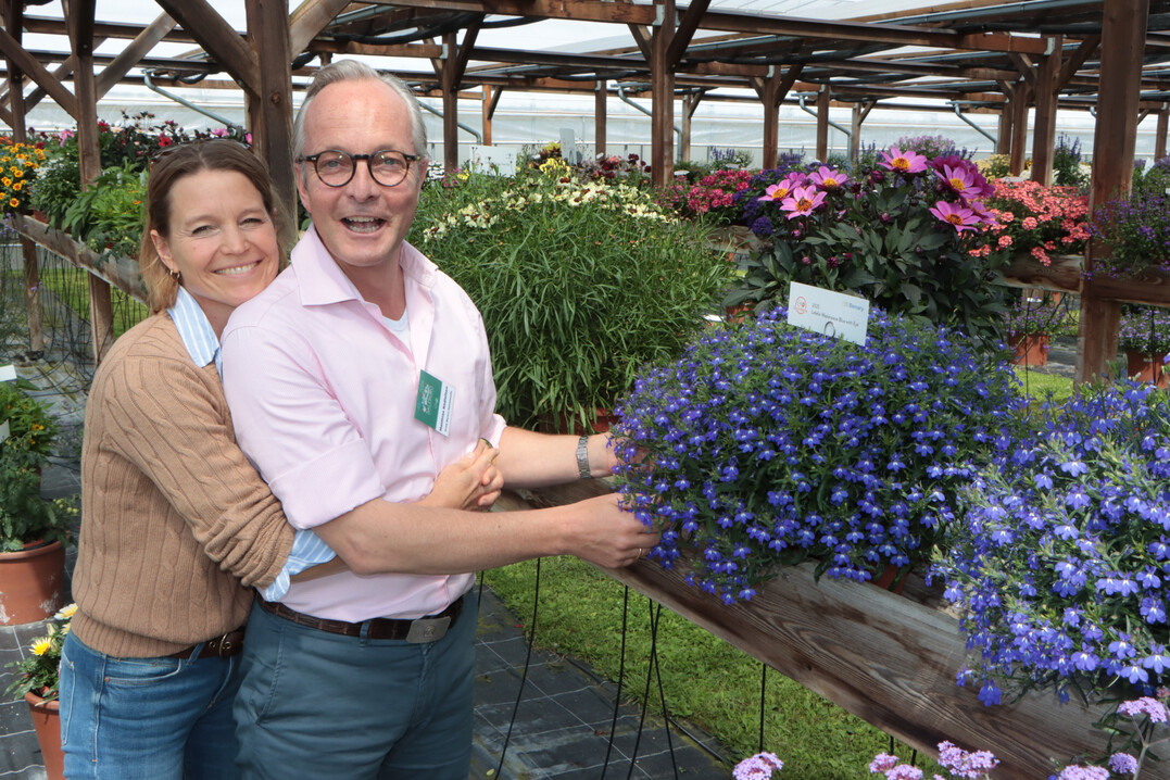 Klaudia Benary-Redlefsen and Matthias Redlefsen discovered their seed-propagated Lobelia erinus "Masterpiece Blue with Eye" in the Renner show garden.