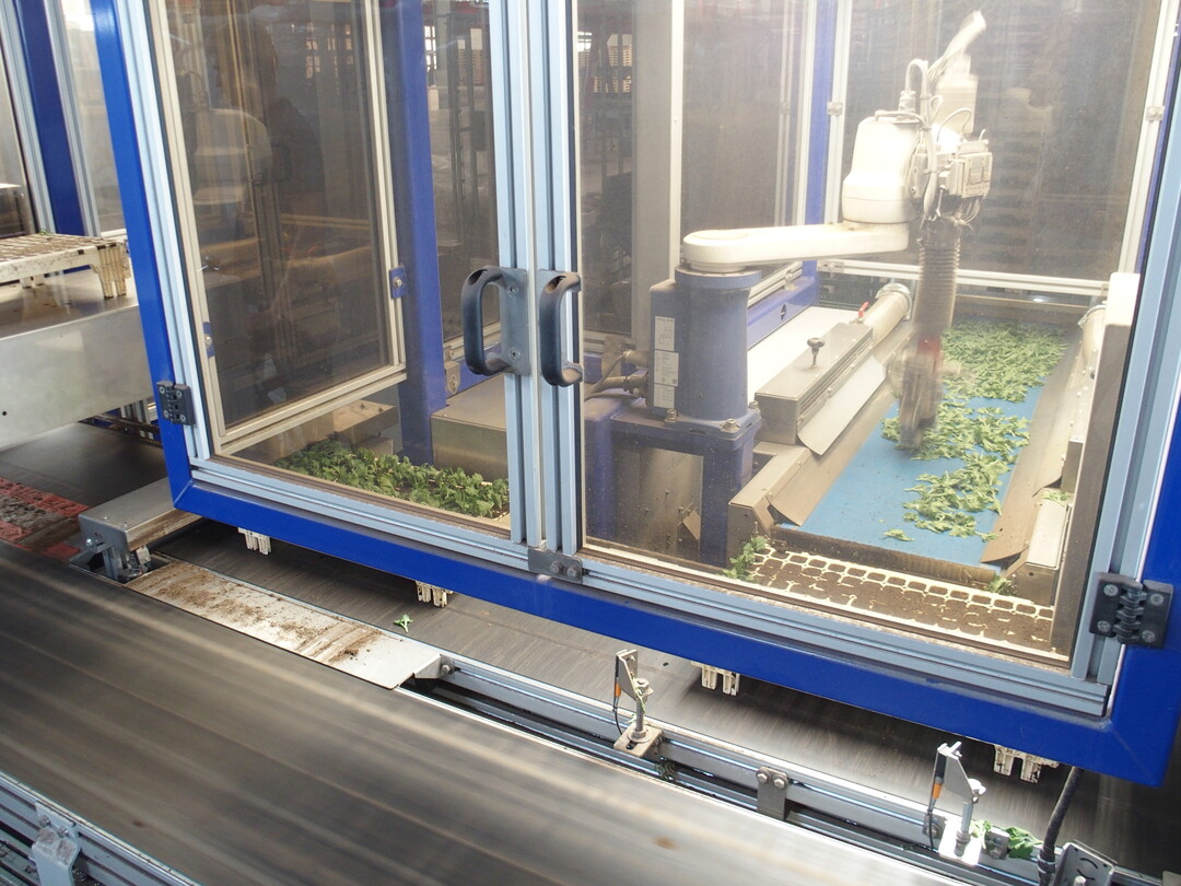 Cutting robots process large quantities of cuttings.