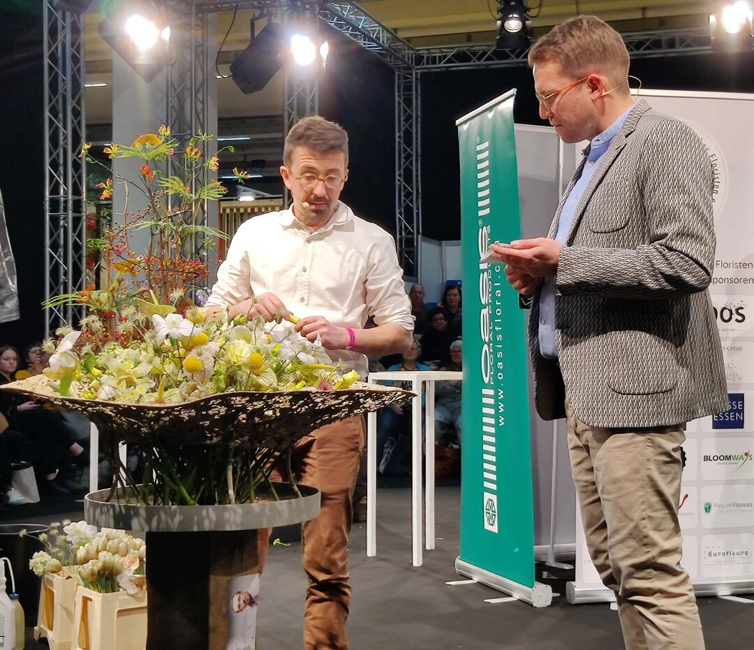 Frdrik Dupr in conversation with moderator Johann Obendrauf