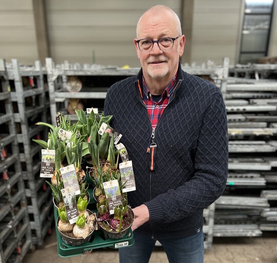 Hans-Gerd Cox (director Gebrder Cox GmbH)
"Euro Plant Tray represents a collaborative solution for the whole industry, not another isolated stand-alone solution. We feel responsible and want to make our contribution to sustainability and plastic savings within the cooperative and thus actively collaborate with our producers and customers."