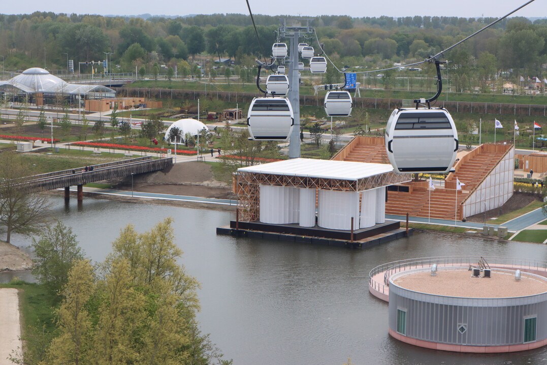 From a height of 35 meters you can get a good overview.