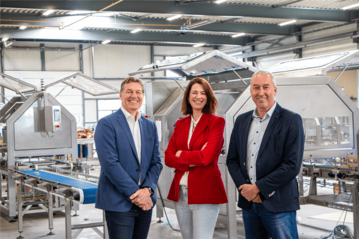 From left to right: Wim Jan Groothuijs (CCO), Charlotte Langerak (CEO), and Erik de Jonge (COO).