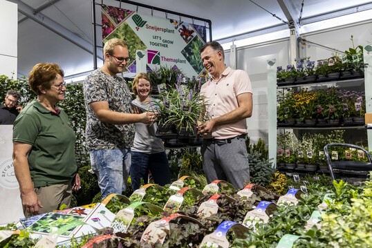 PLANTARIUM|GROEN-Direkt is the largest garden plant fair in the Netherlands.