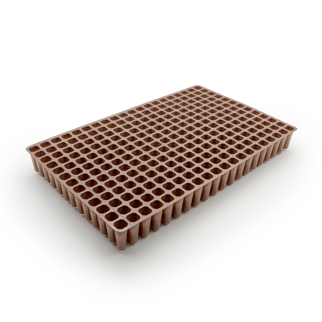 The R-PET tray is made from recycled PET, resulting in a reduced environmental impact.