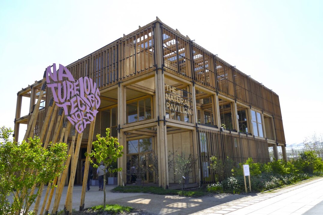 Gold Award Indoor - Dutch Innovation Experience  Natural Pavilion and the Exploded View House
